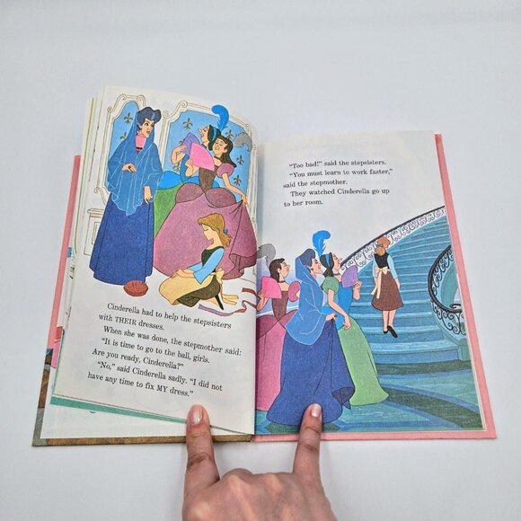 Disney Books Grolier Book Club Cinderella Sleeping Beauty Snow White The Rescuer - Picture 7 of 16